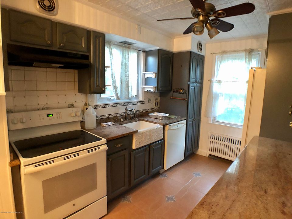 1st image of 297 Otis Ave #1