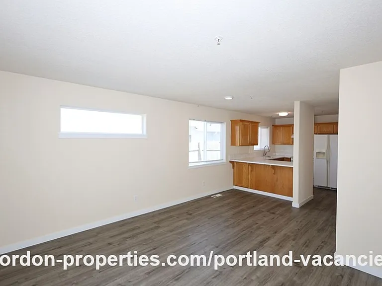 5407 SE 121st Ave — Photo 18