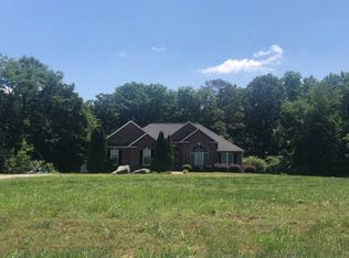 2625 S Point Rd, Belmont, NC 28012