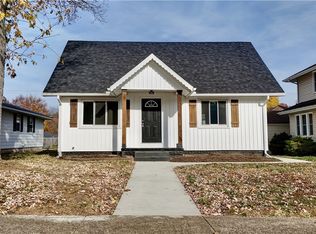1405 N Walnut St, Dover, OH