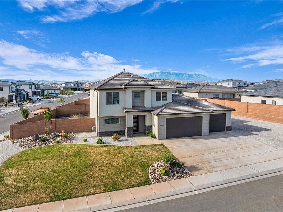 1st image of 1519 E Honeycomb Dr