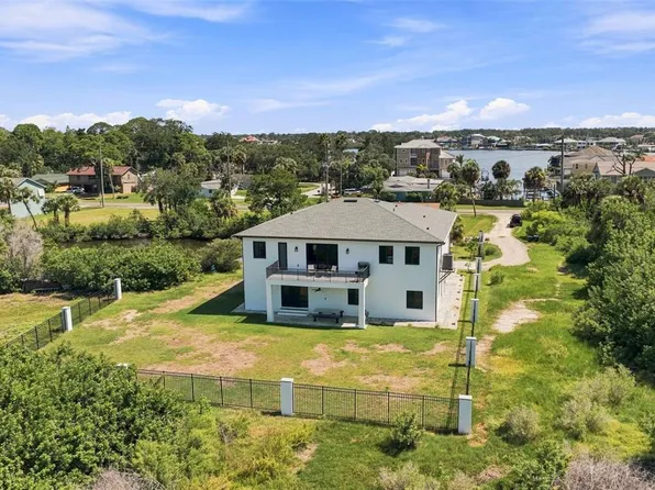 5035 BAY BOULEVARD, PORT RICHEY, FL 34668