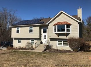 22 Rosio Ln, Plattekill, NY 12548