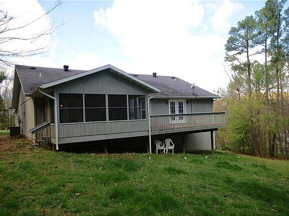 3rd image of 54 Portsmouth Dr