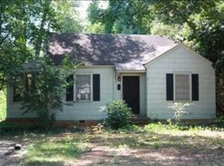 1160 Lakeview Dr, Auburn, AL 36830