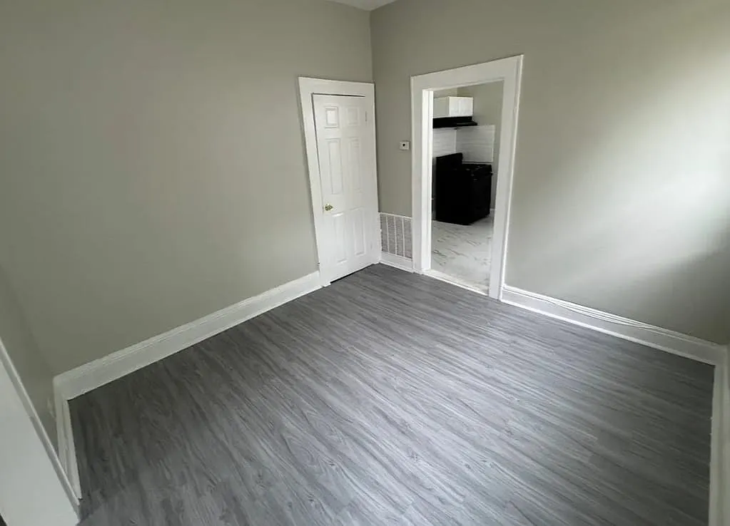 2 bed, 850 sqft, $1,695 — Photo 4