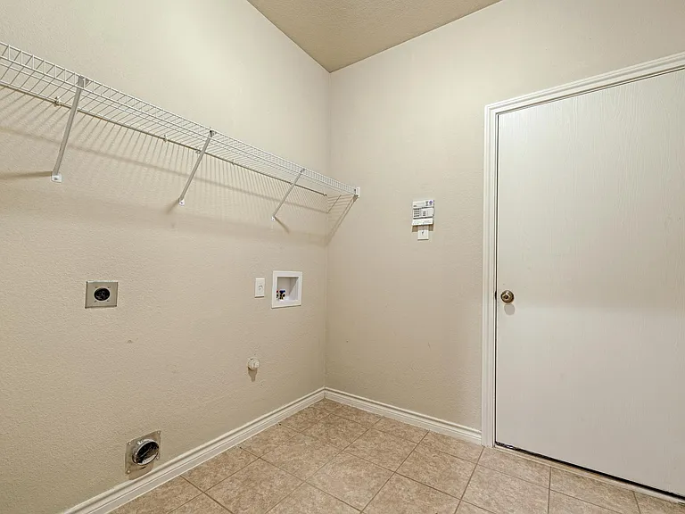 728 Mandalay Bay Dr — Photo 16