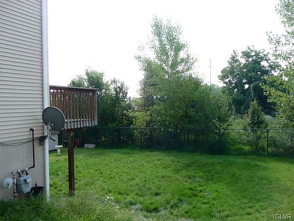 3rd image of 2646 Tamlynn Ct