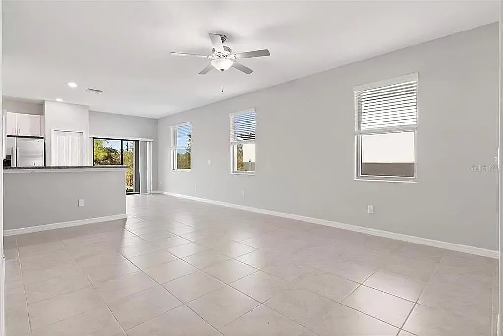 2 bed, 2.5 bath, 1541 sqft, $2,000 — Photo 4