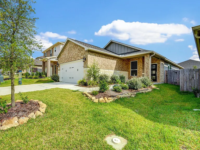 18572 Meadow Point Ln — Photo 5