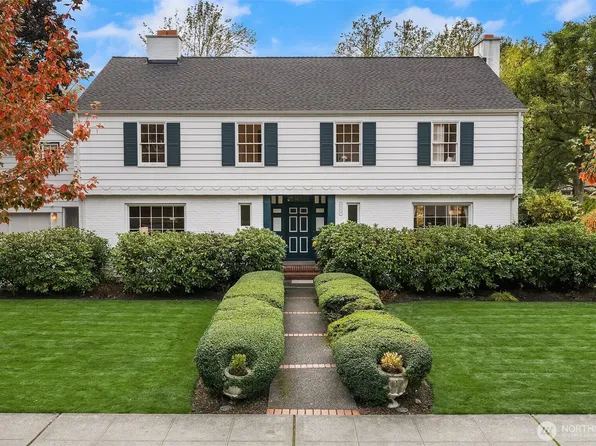 5525 NE Penrith Road, Seattle, WA 98105
