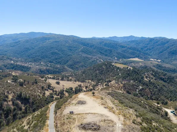 11 Trampa Cyn, Carmel Valley, CA 93924