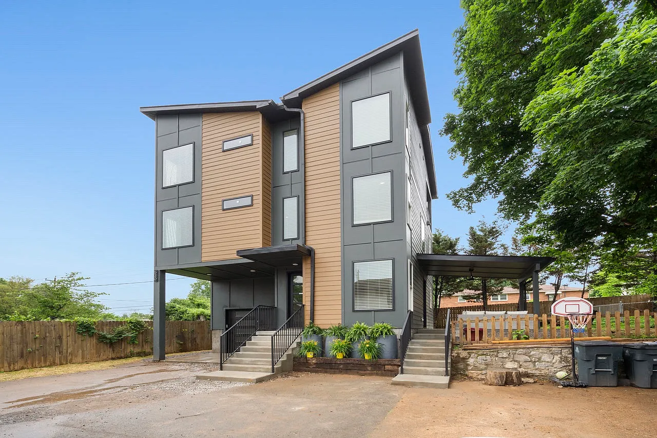 1 bed, 450 sqft, $2,600 — Photo 1