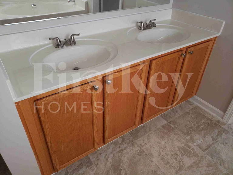 3760 Thornaby Cir — Photo 19