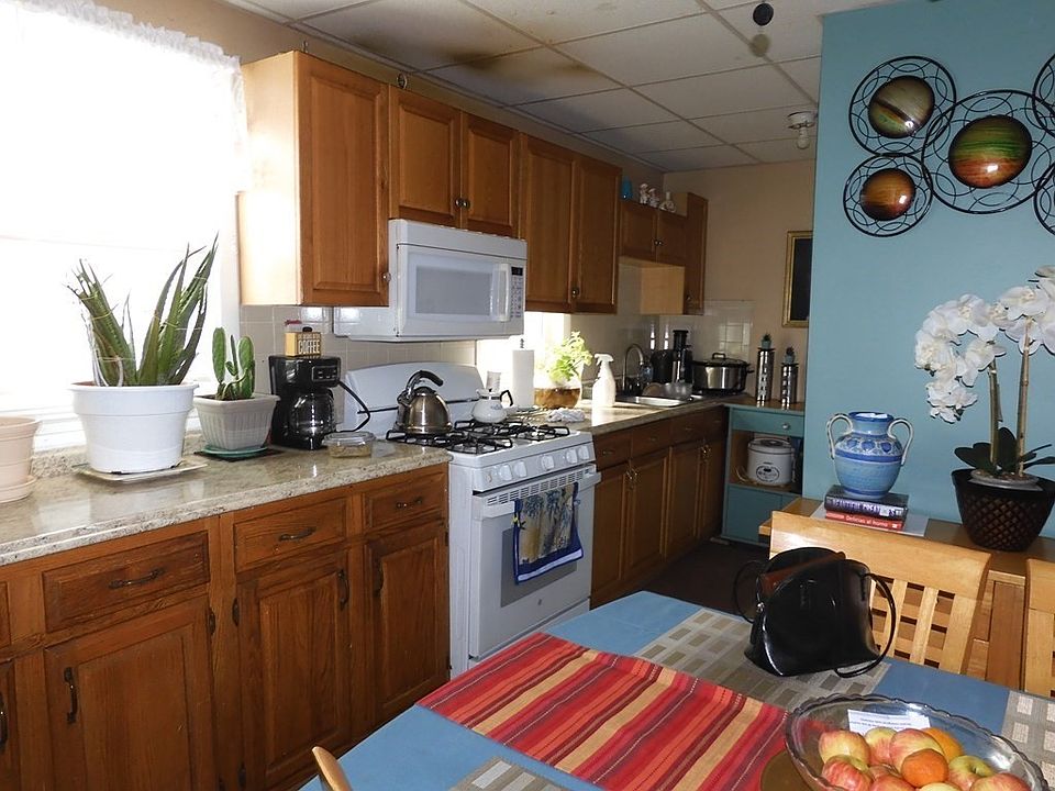 103105 Spruce St, Lawrence, MA 01841 Zillow