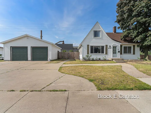 1044 W Broadway Ave, Muskegon, MI 49441