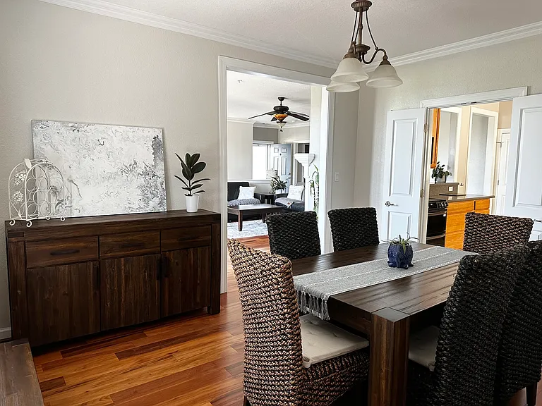 8300 Harbor View Ln — Photo 22