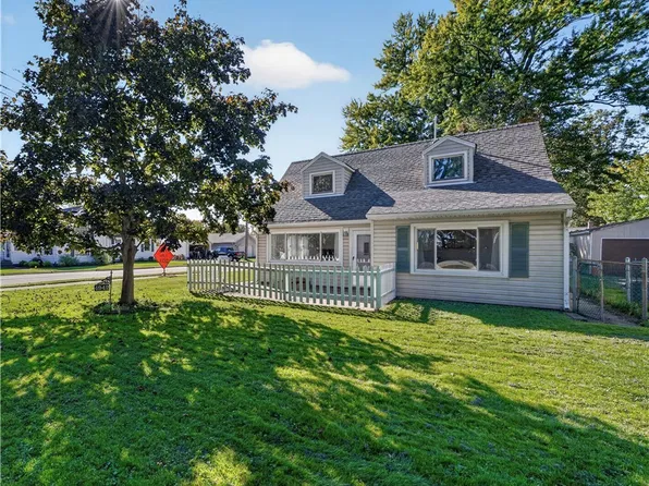 4942 Corduroy Rd, Mentor, OH 44060