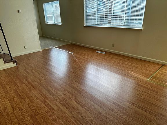 4th image of 190 Evandale Ave APT E-2