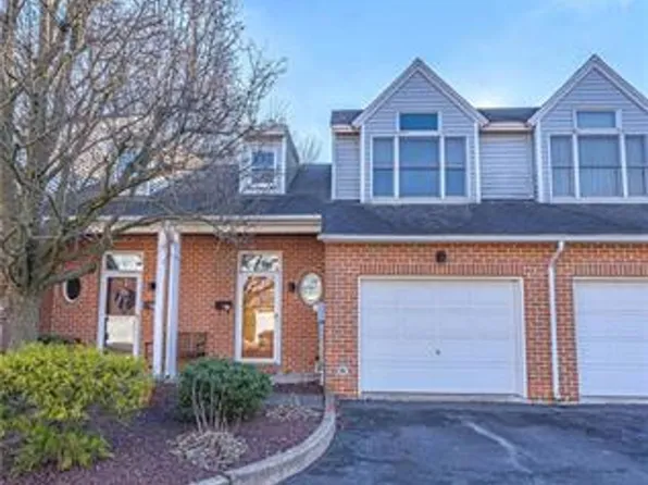 364 Biondo Ct, Bethlehem, PA 18017