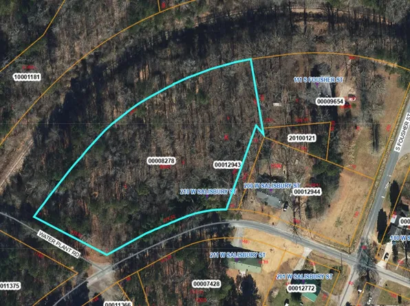 210 W Salisbury St #2-4, Robbins, NC 27325