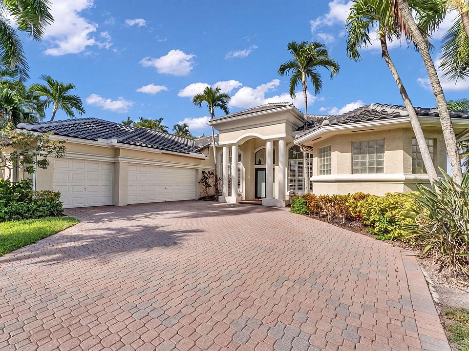 1st image of 21409 Crestfalls Court