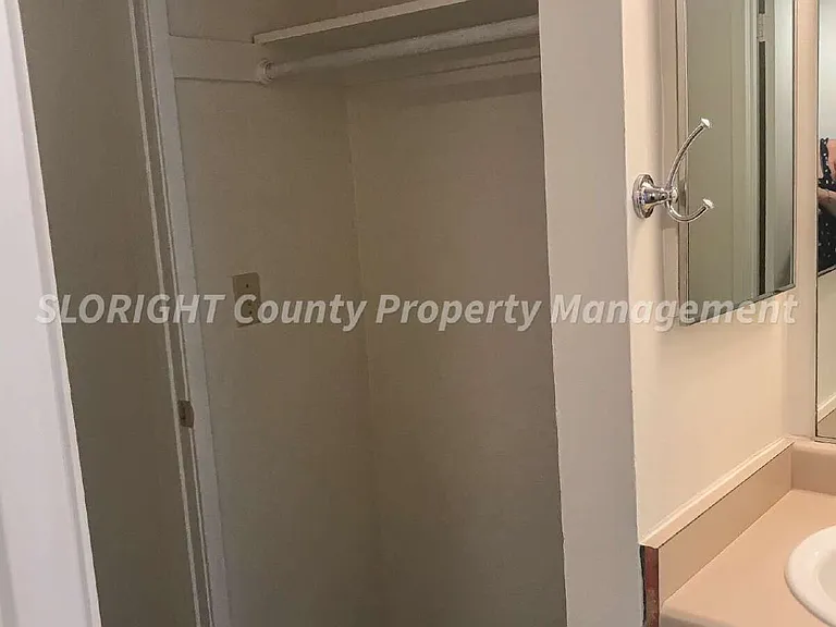 1185 E Foothill Blvd #3 — Photo 21