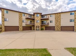 2630 Gateway Ave APT 203, Bismarck, ND 58503