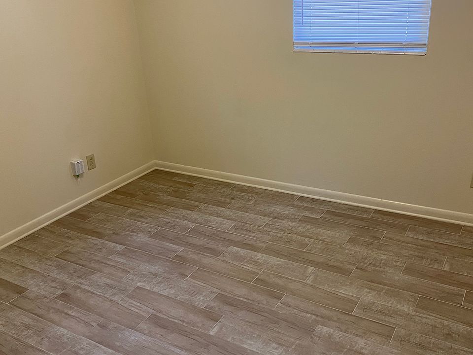 1st image of 7016 Queen Of Hearts Ct