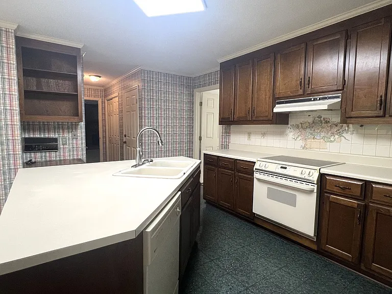 136 River Knl — Photo 19