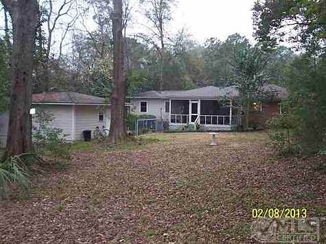 2nd image of 837 Brookwood Dr