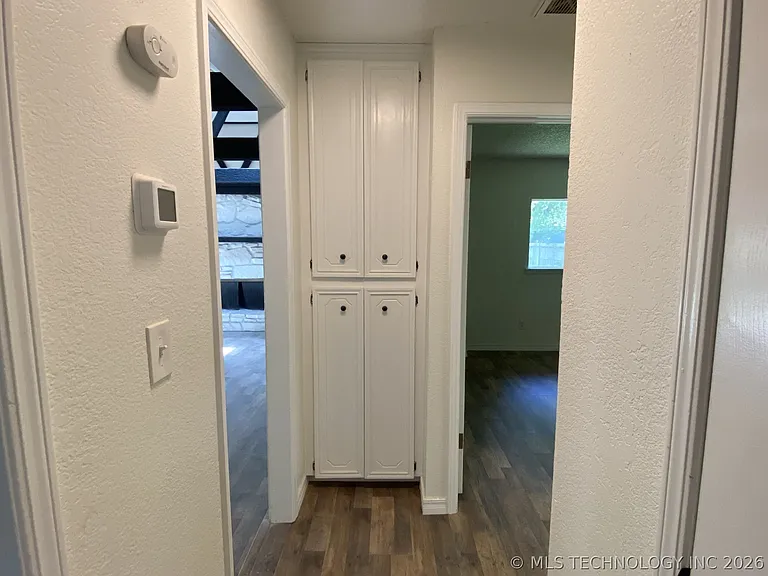 900 W Madison St — Photo 8