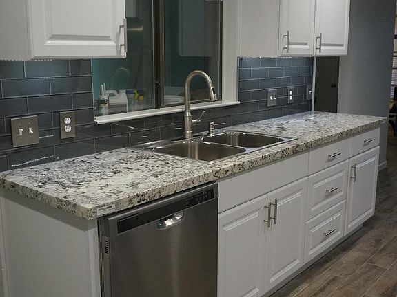2nd image of 1740 Timberwood Dr