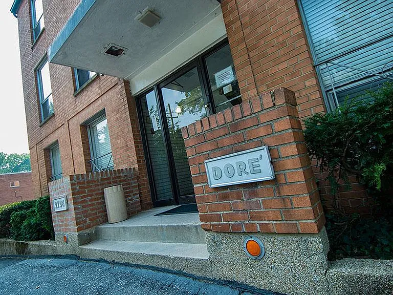 Dore Apartments — Photo 13