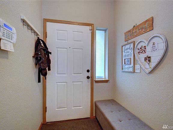 3rd image of 18715 16th Avenue Ct E