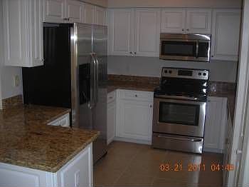 2nd image of 3019 SW 10th Pl