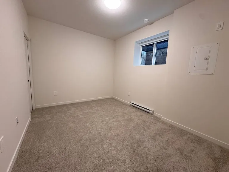 11058 Lockwood St — Photo 8