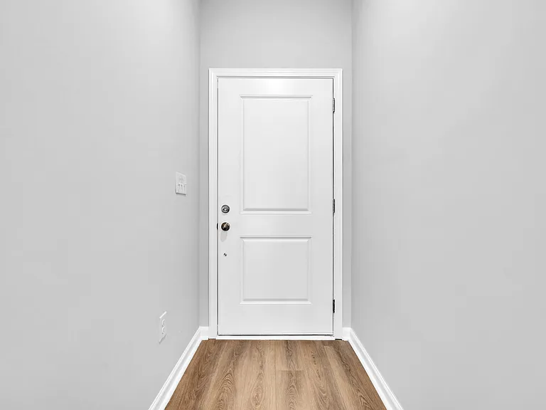 138 Talladega Dr — Photo 5