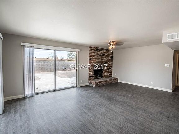 3rd image of 1001 Alan Shepard St