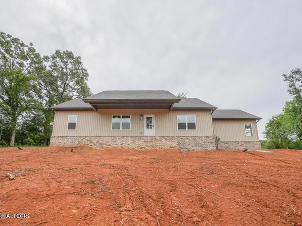 842 Pinebrooke Dr, Maryville, TN 37801