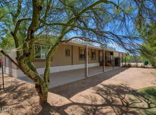 3901 S Draper Rd, Tucson, AZ 85735
