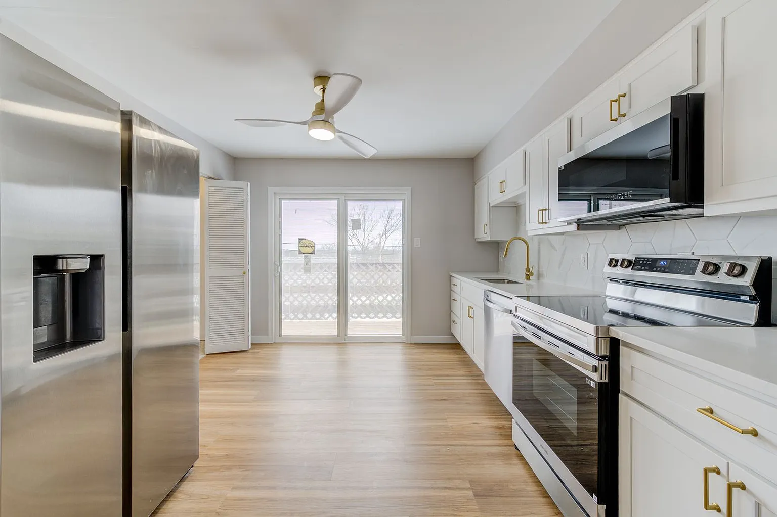 2365 Ridgecrest Dr #0 photo 1