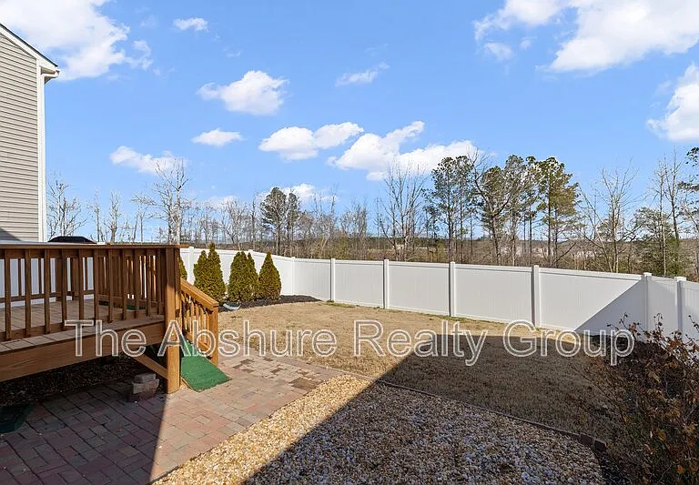 49 River Bank Rd — Photo 37
