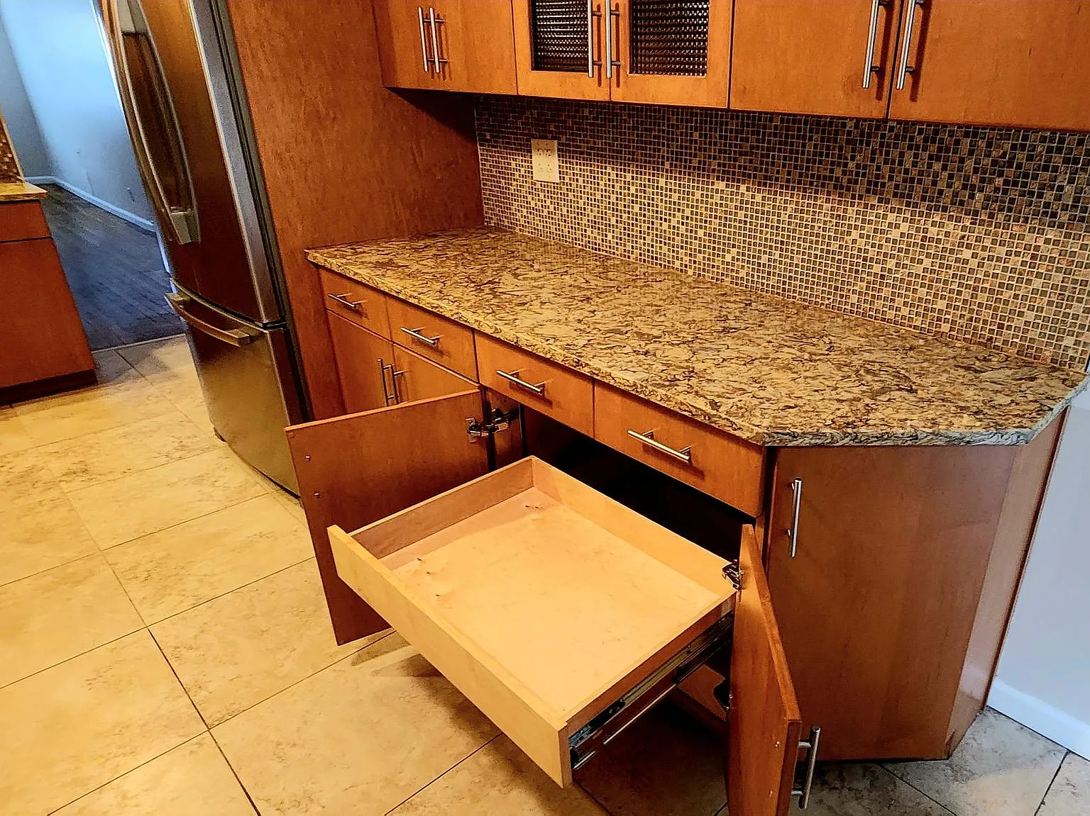 1 bed, $2,100 — Photo 3