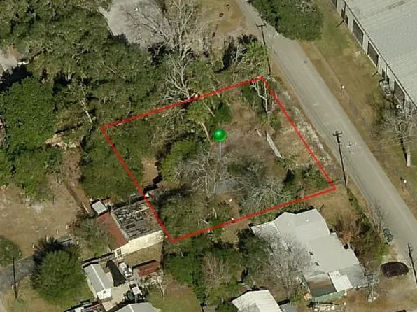 1320 Graham Ave, Holly Hill, FL 32117