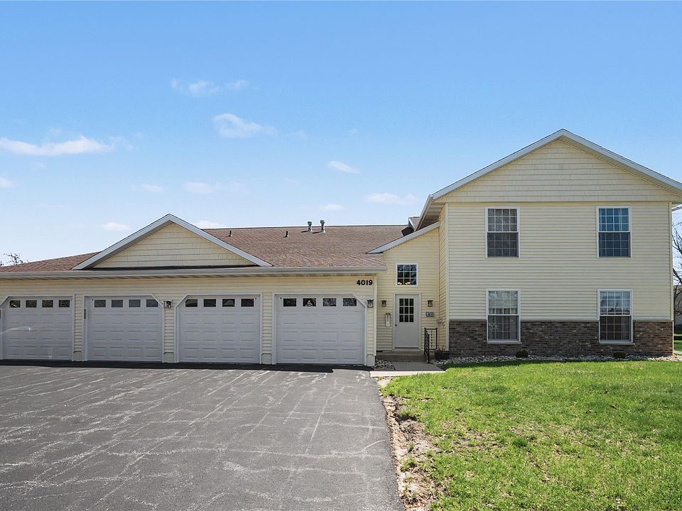 1st image of 4019 Summerfield Ln NE APT D