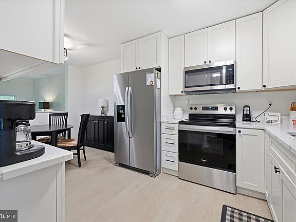 5th image of 11904 W Briar Patch Dr