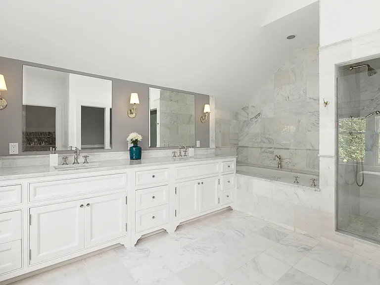 102 Halsey Ln — Photo 19