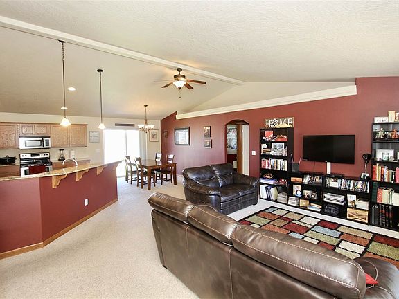 3rd image of 3759 N Cleveland Ct