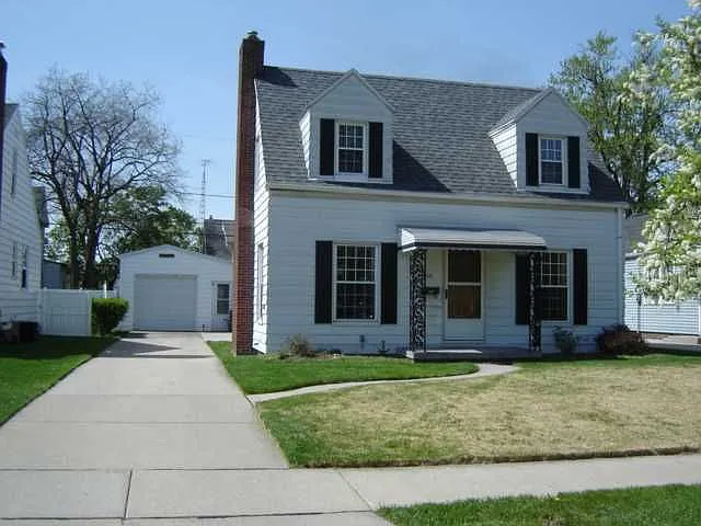 650 Sylvandale Ave photo 1